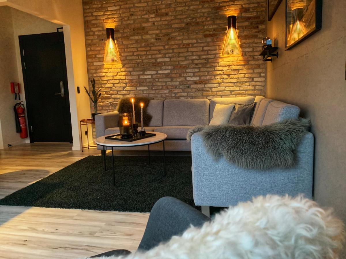 Broncks Apartment 1 - Modern 2-Bedroom In The Heart Of Tórshavn Exterior foto